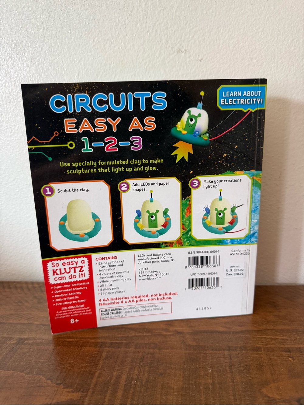 Klutz Circuit Clay STEM Kit - Green Modeling Clay - Picture 2 of 5